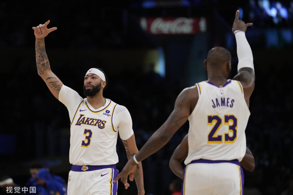 年努力的肯 年努力的肯