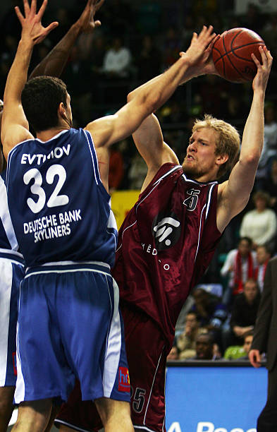 年轻选手苏 年轻选手苏