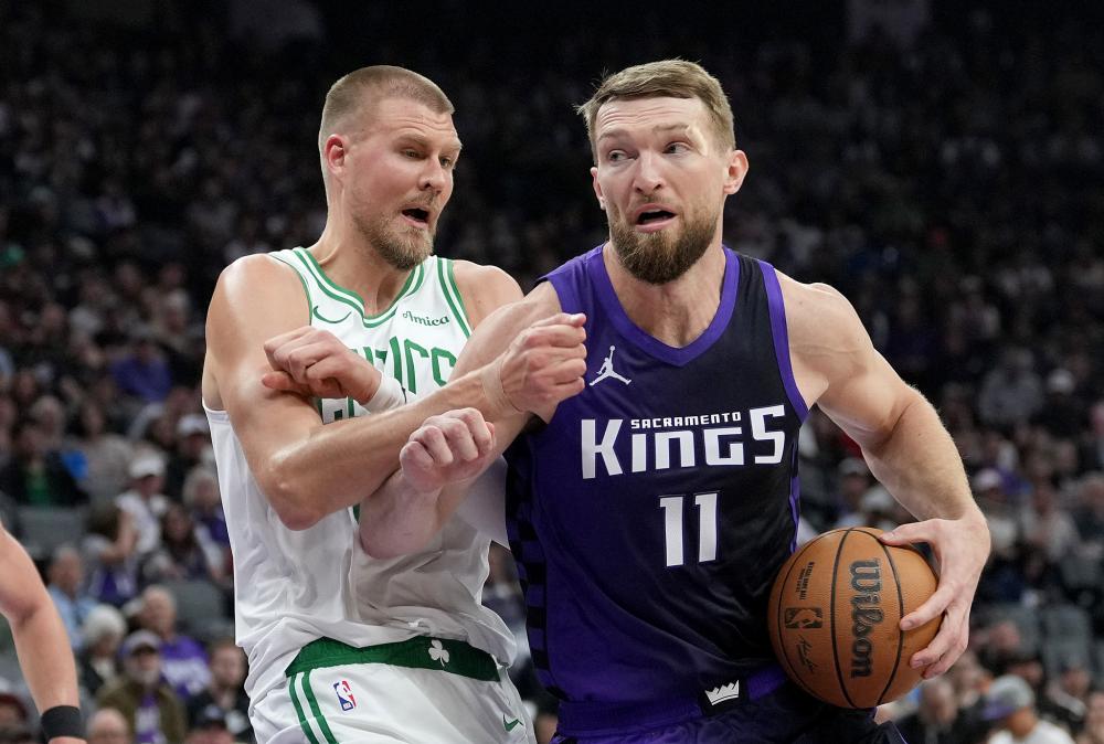 在比赛初期 在比赛初期